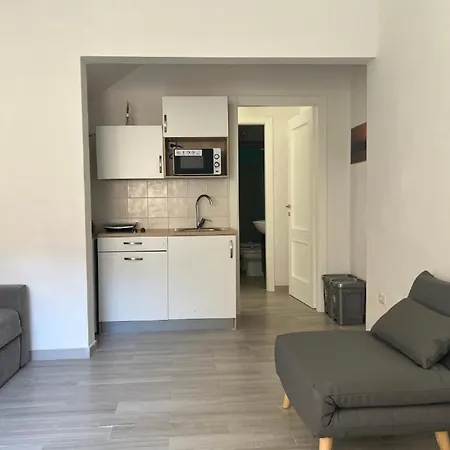 Hotel apartamentowy Ladependance Scilla