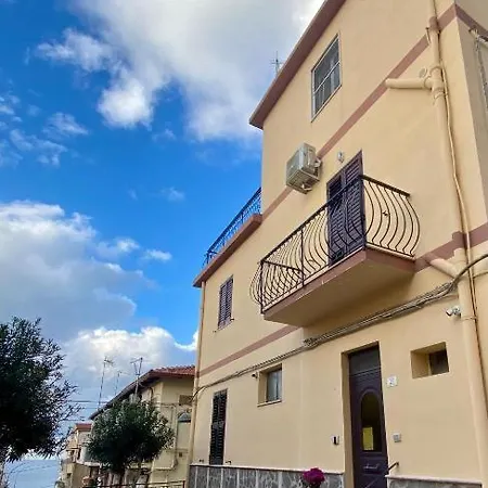 Ladependance Hotel apartamentowy 3*